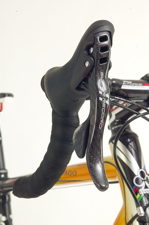 カンパニョーロ・スーパーレコード11Sがよく似合う | cyclowired